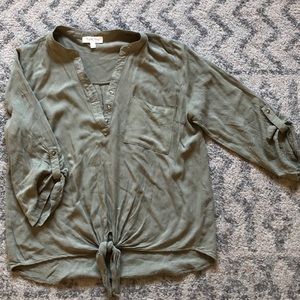 Perfect tie blouse for spring